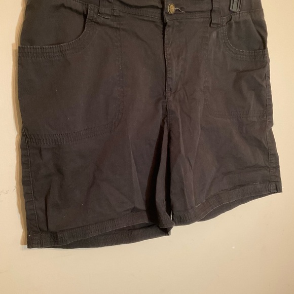 Lee black shorts - Picture 2 of 4